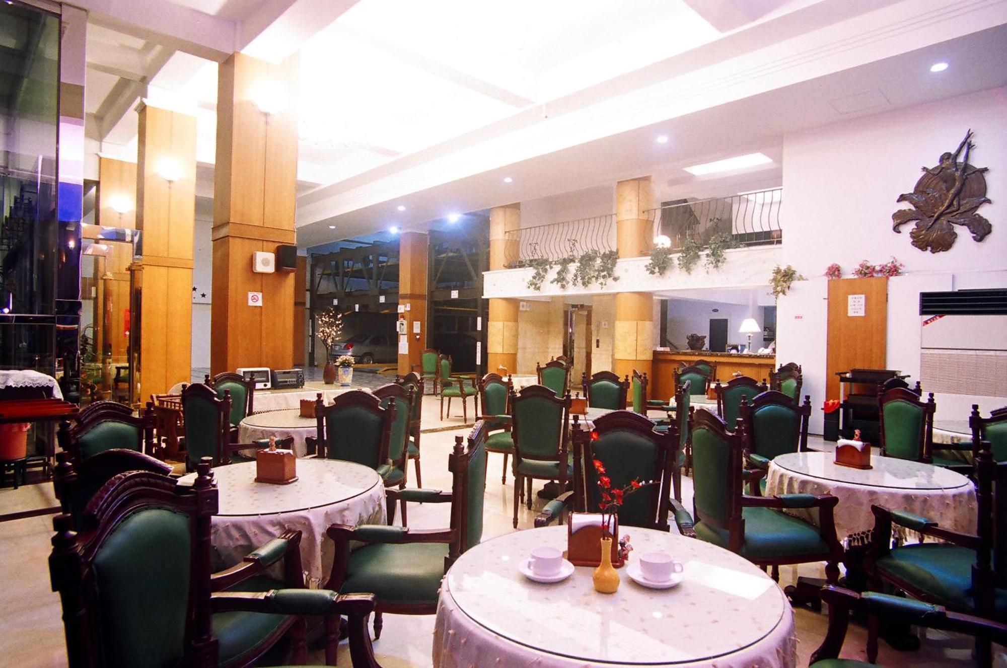 Jing Ai Hotel Luodong Dış mekan fotoğraf